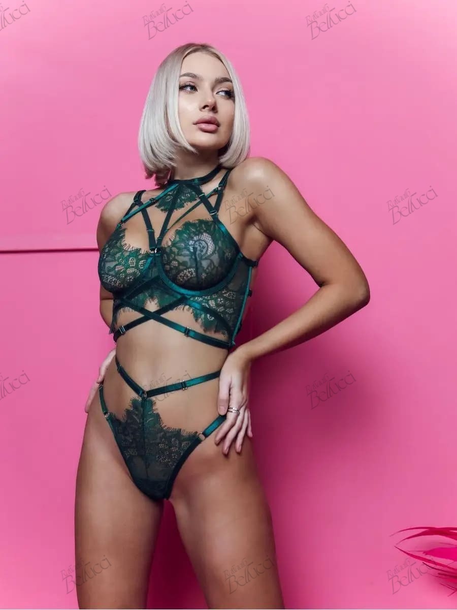 Velvet Kiss - Lingerie Set